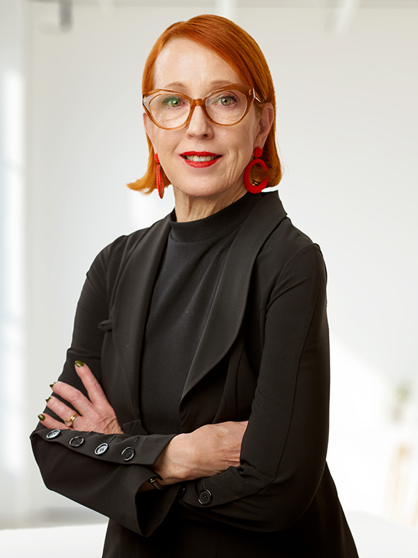 MELANIE WADE